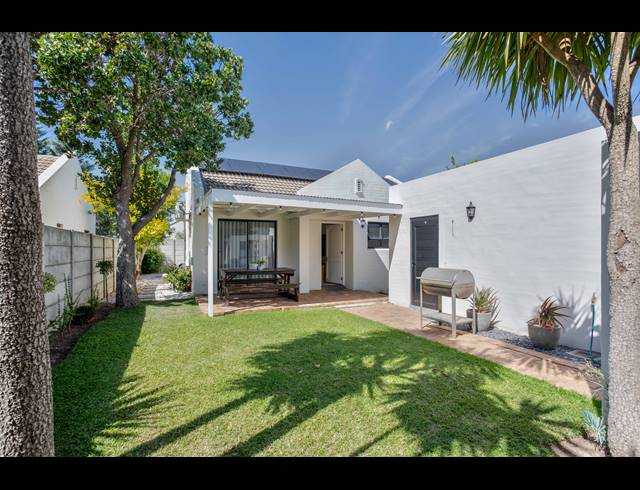 2 BEDROOM HOUSE RENTED IN PINEHURST